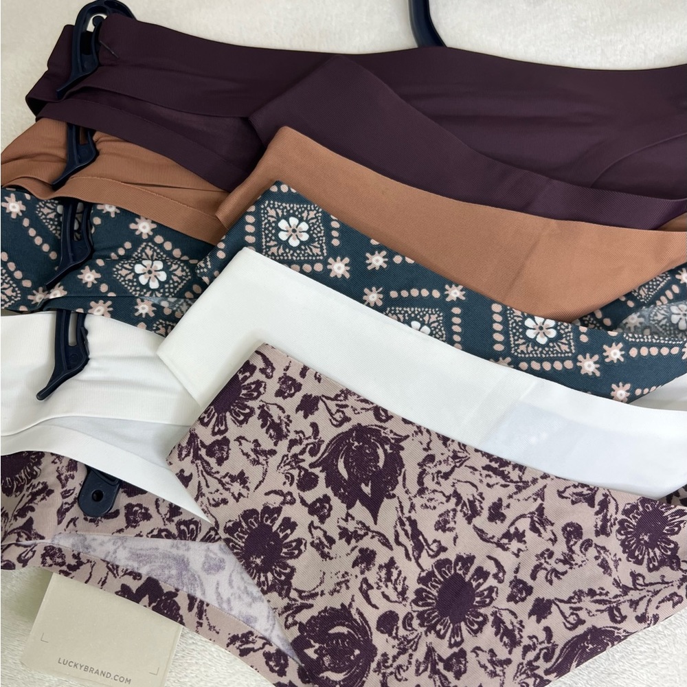 NWT Lucky Brand Size Small, Large and Extra Large 5 Pack Tagless Thongs - Picture 2 of 7